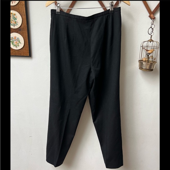 Vintage Italian Wool Black Tapered Trousers size 10 medium - Picture 2 of 5